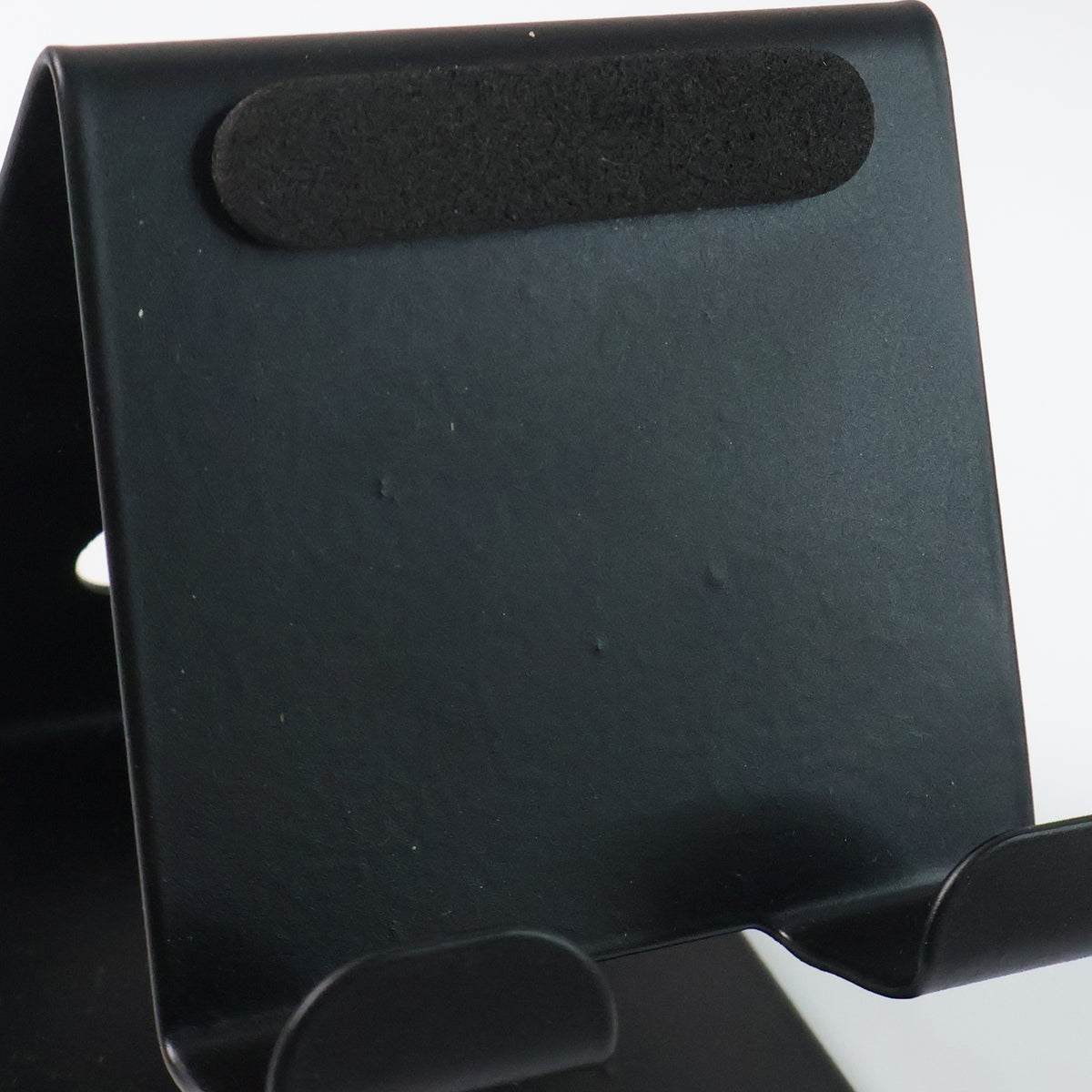 Metal Universal Mobile Tablet Stand Holder - (1 Pc)