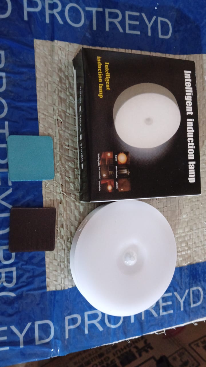 8 Led Night Lights With Usb Charging Double-sided Adhesive Pads(1 Pc)