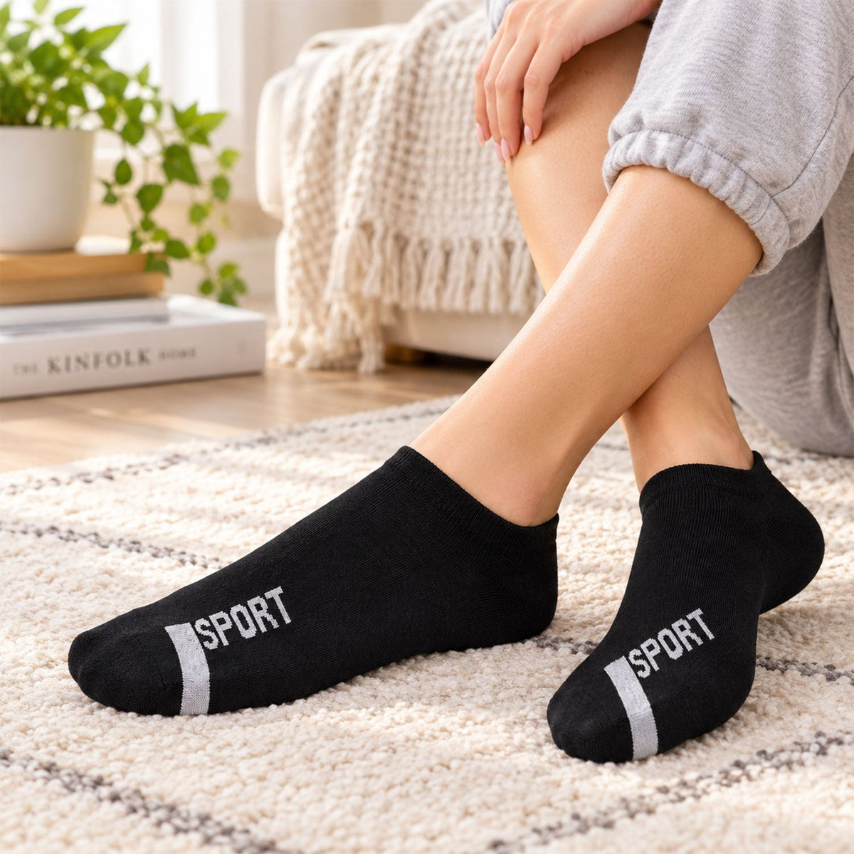 Sport Print Ankle Socks Soft Stretchable Low Cut Gym And Running Socks (1 Pair)