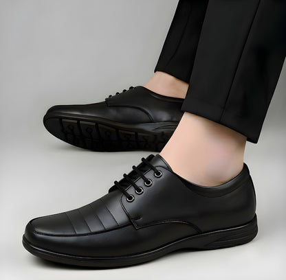 Men's Synthetic Leather Solid Lace-Up Formal Shoes (Black)