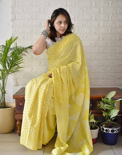 Generic Women's Linen Printed Saree With Unstitched Blouse - 5.5 Mtr (Yellow)