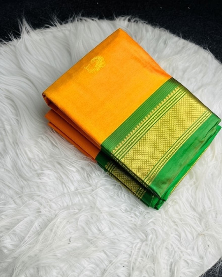 Generic Women's Cotton Silk Solid Saree With Unstitched Blouse - 5.5 Mtr (Yellow-Green)