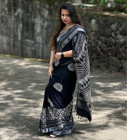 Generic Women's Linen Floral Printed Saree With Unstitched Blouse - 5.5 Mtr (Black)